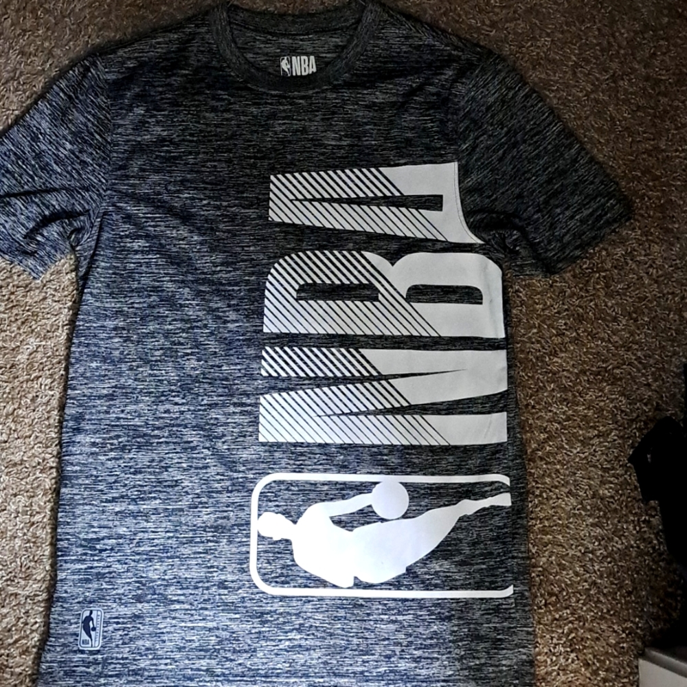 A man small NBA T-shirt